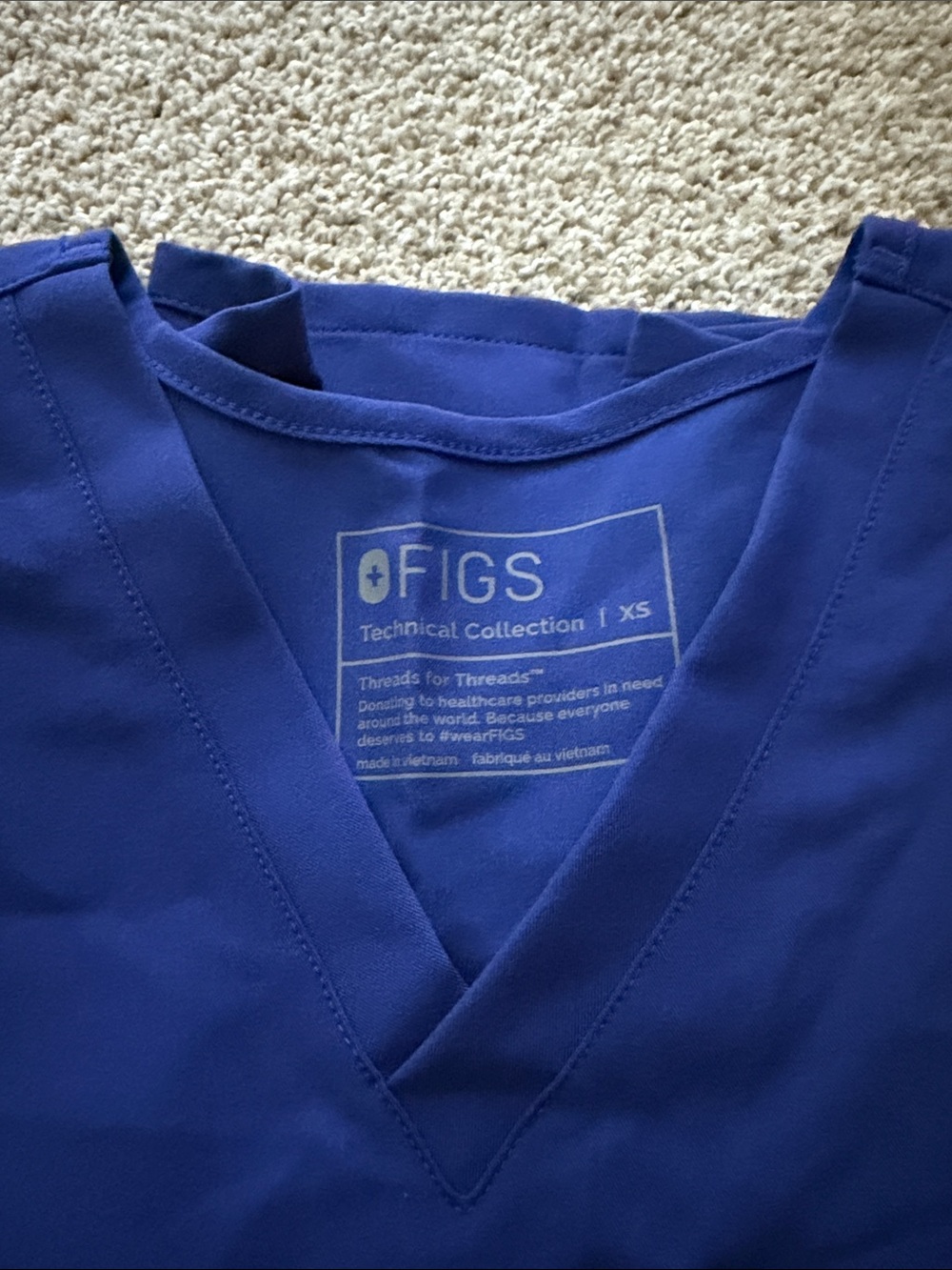 Figs Royal Blue Scrub Set SIZE XS - Picture 2 of 2